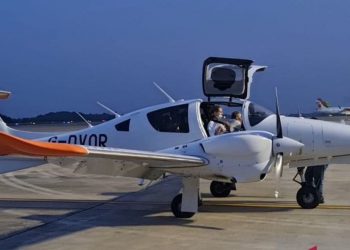 Pesawat Asing Terdeteksi Radar Indonesia, Dipaksa Mendarat Segera !!!!