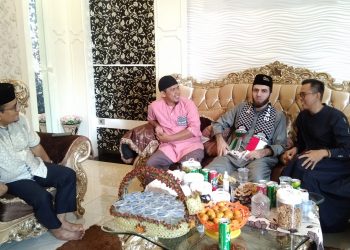 Wakil Walikota Kedatangan Syekh Jehad Nasir Arrabie di Hari Lebaran Idul Fitri