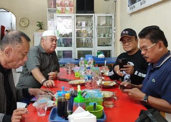Wakil Walikota Jambi dr. Maulana Ngopi Bareng ( KPK) Komunitas Pensiunan Kota Jambi