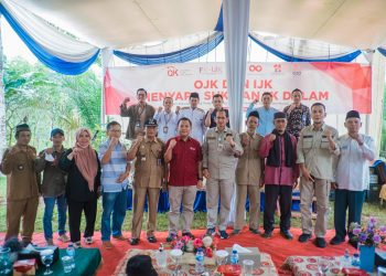 Ojk dan Ijk Bersilahturahmi Menyapa Suku Anak Dalam Jambi