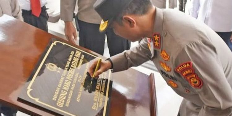 Kapolda Jambi Resmikan Gedung Mapolres Batang Hari