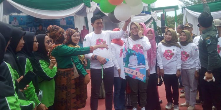 Bupati Batang Hari M.Fadhil Arief Buka Jambore TP-PKK Tingkat Kabupaten di Halaman Gedung BSC
