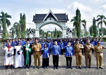 Sebanyak 216 PNS Kabupaten Batang Hari Diambil Sumpah Jabatannya Oleh Bupati Batang Hari M. Fadhil Arief