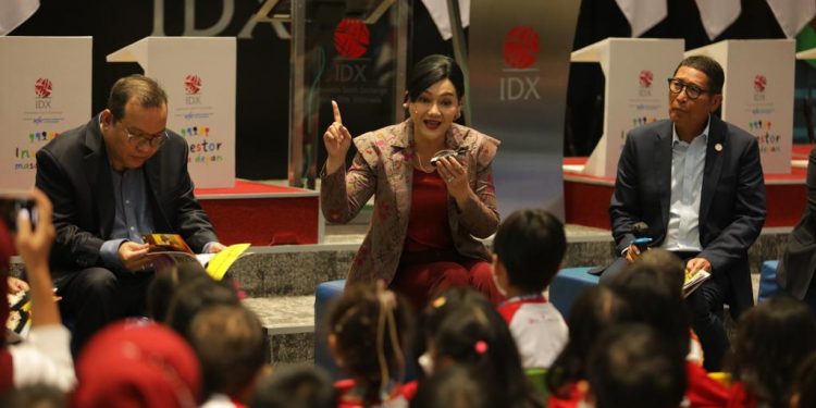 Siswa TK Jadi Tamu Pertama Pembukaan Kembali Main Hall BEI