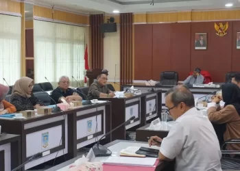 Bapemperda DPRD Kota Jambi RDP Bersama Dishub Kota Jambi Terkait Penyesuaian Pasal di Perda No.4 Tahun 2017