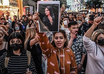 Ketidakadilan Menimpa Jurnalis Wanita di Iran