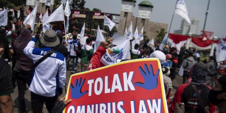 Ribuan Buruh Akan Menggelar Demonstrasi Tuntut Uji Formil UU Cipta Kerja