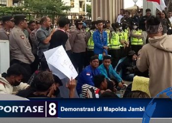 Ratusan Massa Geruduk Polda Jambi Tuntut Terkait PT. FPIL