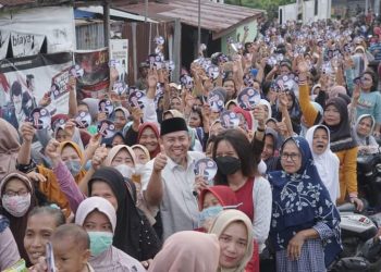 Dalam Kunjungan Silahturahminya Ratusan Warga Terikan HAR jadi Walikota Jambi 2024