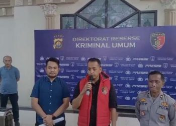 Konferensi Pers Polda Jambi Terkait Dengan Pencurian Handphone oleh Oknum PNS Kota Jambi
