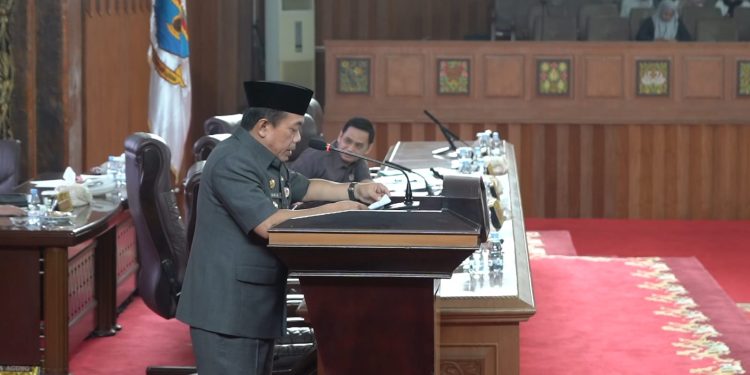 Penyampaian Gubernur Jambi Terkait Nota Keuangan dan RAPBD TA. 2024
