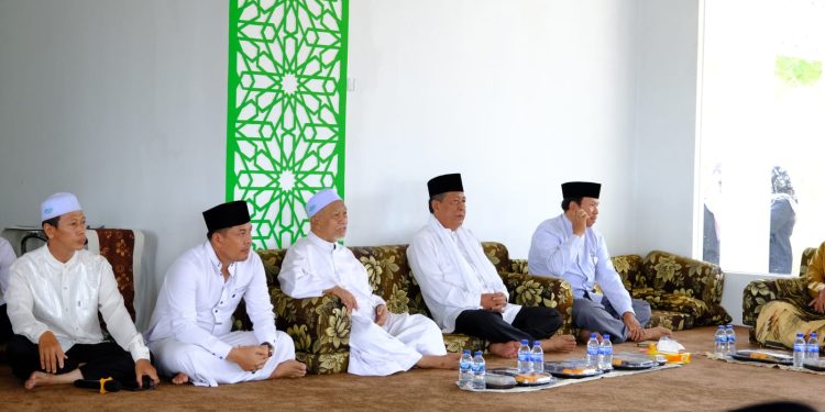 Wakil Gubernur Jambi H. Abdullah Sani Resmikan Masjid Nurul Adyan Talang Belido