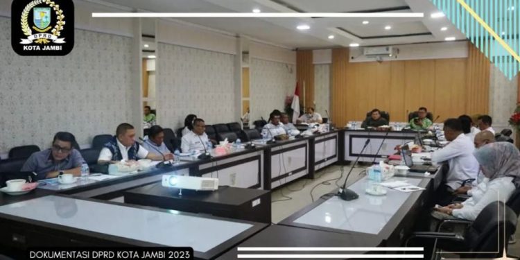 Komisi II DPRD Kota Jambi Hearing Bersama PDAM