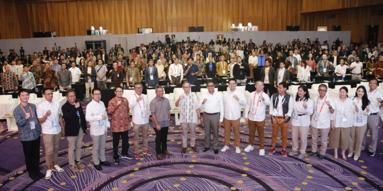 OJK Bersama Asosiasi Fintech Luncurkan Panduan Kode Etik Kecerdasan Buatan di Industri Teknologi Finansial