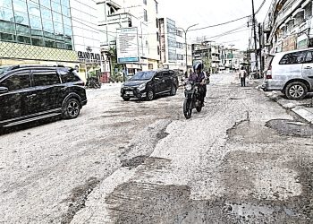 Proyek IPAL Lambat, Warga Ngeluh Jalan Kota Jambi Banyak Rusak
