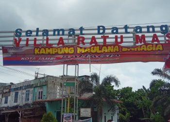 Warga Resah Ada Spanduk Seolah Perum Villa Ratu Mas Talangbakung Adalah “Kampung Maulana Bahagia”