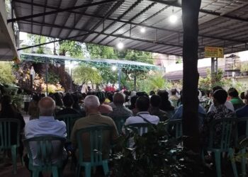 Menyambut Bulan Rosario Pelataran Gua Maria Lourdes Penuh Dengan Ratusan Umat
