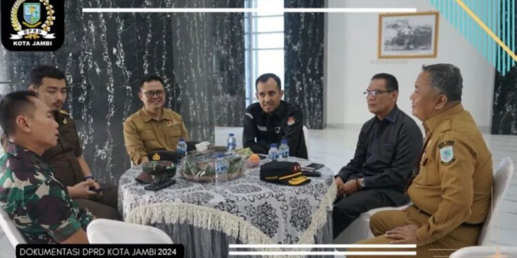 Anggota DPRD Kota Jambi, Hadiri Deklarasi Kampanye Damai Pilkada 2024