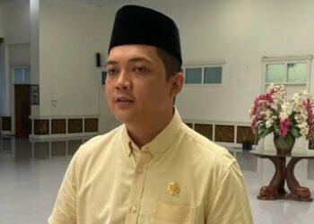 Ketua DPRD Provinsi Jambi Yakin Para Santri Siap Bersaing di Dunia Kerja