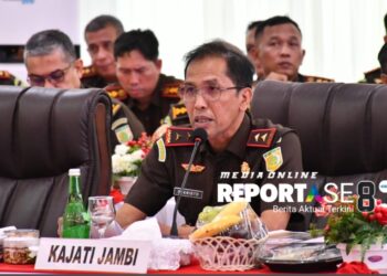 Kepala Kejaksaan Tinggi Jambi Hadiri RDP dengan Komisi III DPR RI dalam Kunker Reses di Provinsi Jambi