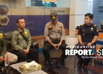 AWASI Gelar Aksi Damai di Depan Kantor Bea Cukai Jambi