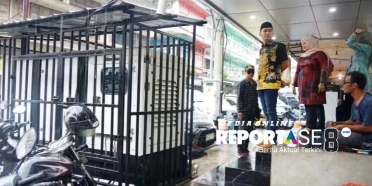 Respon Keluhan Masyarakat Ketua Komisi I DPRD Kota Jambi, Rio Ramadhan Sidak Tempat Karoke dan Lounge