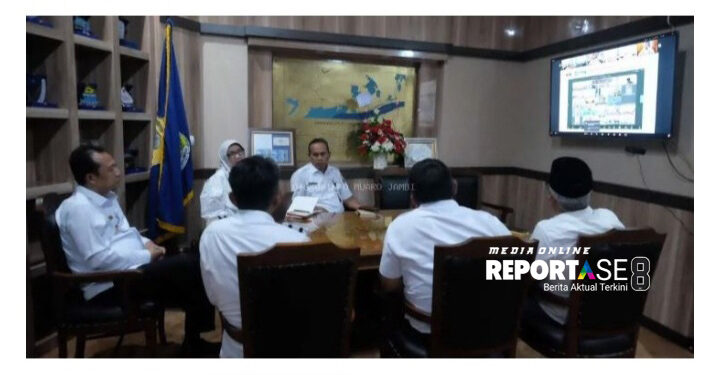 Bupati Muaro Jambi Bambang Bayu Suseno Didampingi Wakil Bupati Junaidi H. Mahir Ikuti Zoom Meeting dari KPK