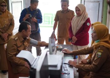 Dihari Ulang Tahun ke 53, Bupati BBS Cek Kesehatan Program CKG di Pukesmas