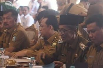 Bupati Muaro Jambi Bambang Bayu Suseno Hadiri Pertemuan Bersama Komisi V DPR RI, Gubernur Jambi, dan Bupati/Walikota se-Provinsi Jambi
