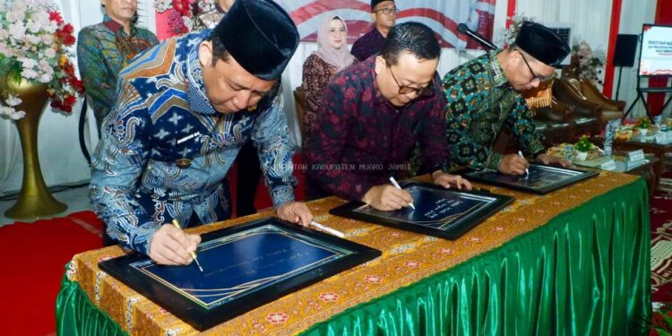 Bupati Muara Jambi BBS Hadiri Penutupan Uzlah di Pijoan