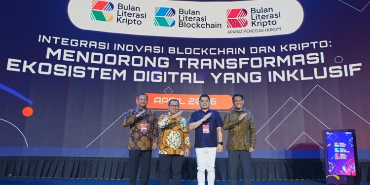 OJK Minta Masyarakat Pahami Data Fundamental sebelum Investasi Kripto