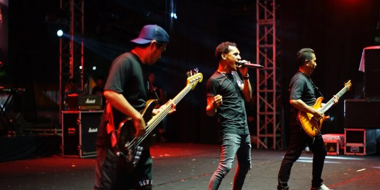 Rock Rise Vol. VI Siap Menggema di Jambi, Enjoy Band Tampilkan Vokalis Timur dan Lagu-Lagu Legendaris